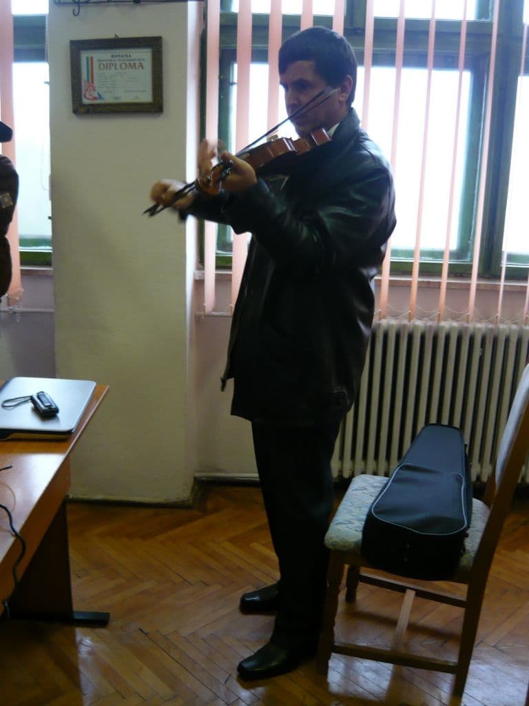 Emotia intalnirii 12
