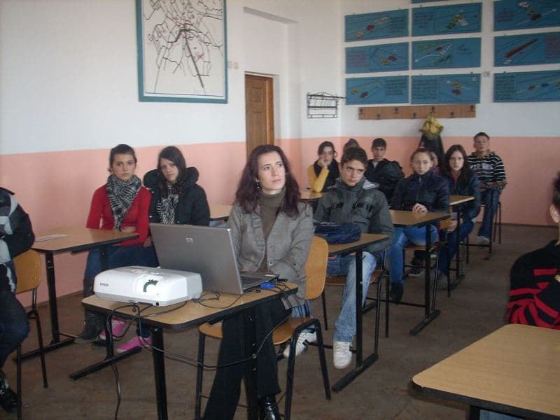 discriminare (9)