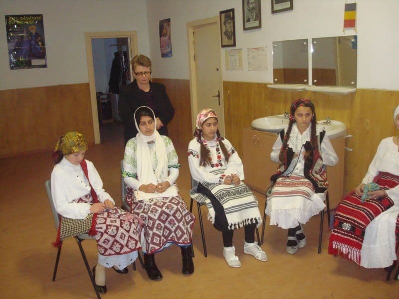 Ziua de 1 Decembrie marcată la Scoala Borzesti_03