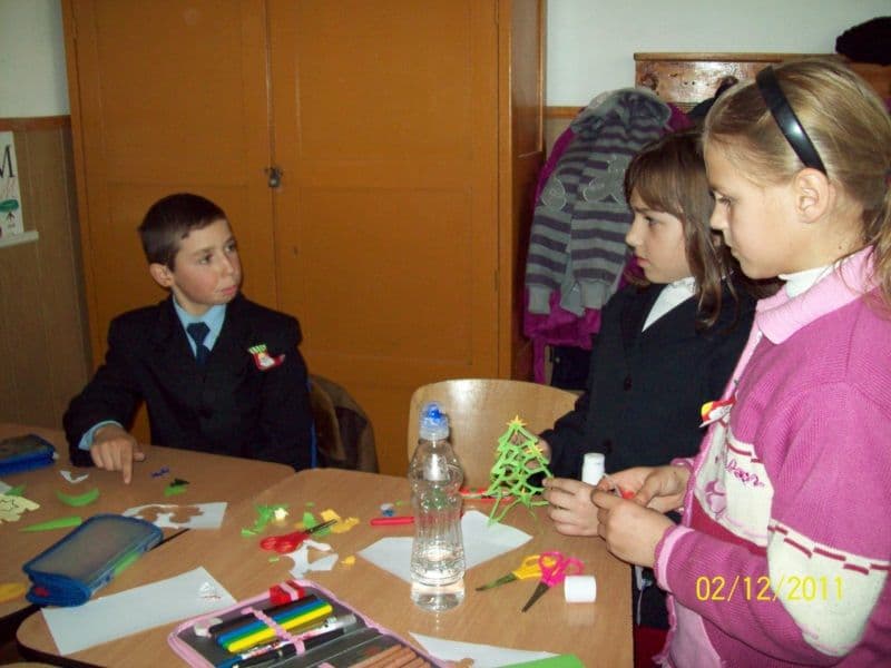 COPILĂRIA, O LUME DE BASM_Sc.Nr5 & SC.Nr4_Dorohoi_06