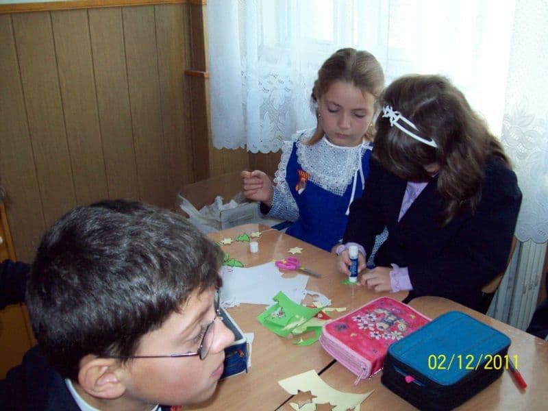 COPILĂRIA, O LUME DE BASM_Sc.Nr5 & SC.Nr4_Dorohoi_07