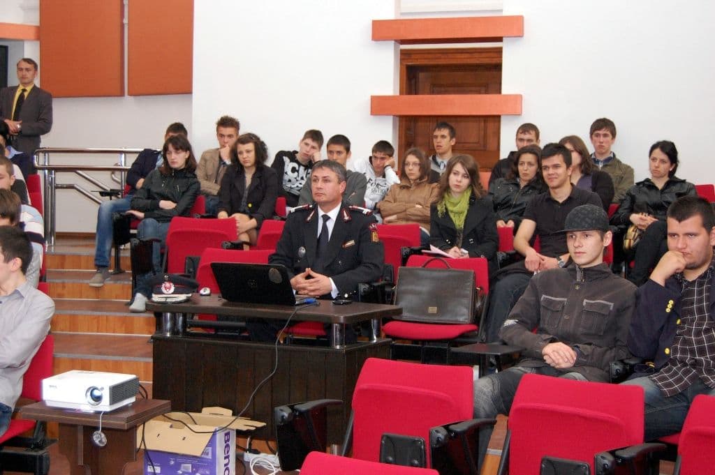 ISU actiune informare Grigore Ghica (8)