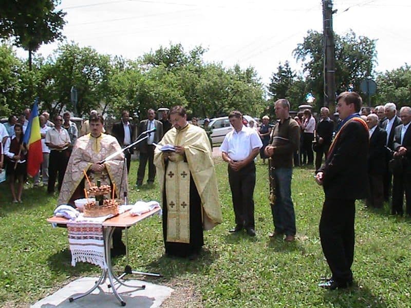 Ziua eroilor Ibanesti (2)