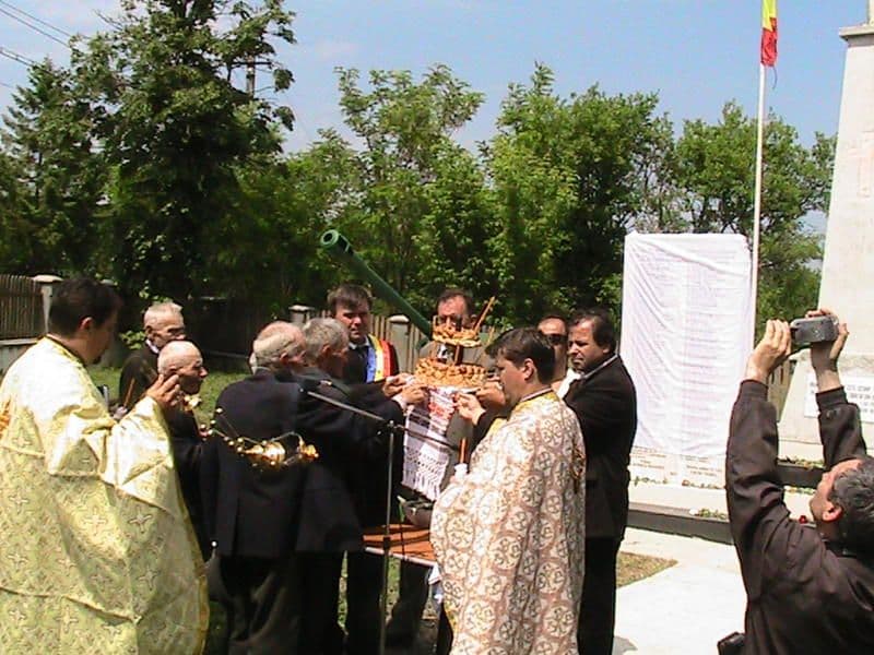 Ziua eroilor Ibanesti (4)