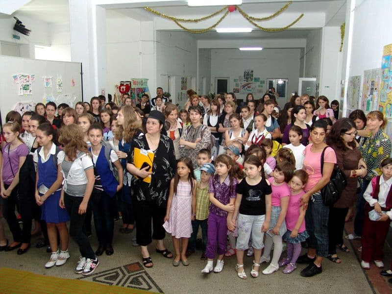 Vizita delegatiei franceze la Casa de Cultura 03