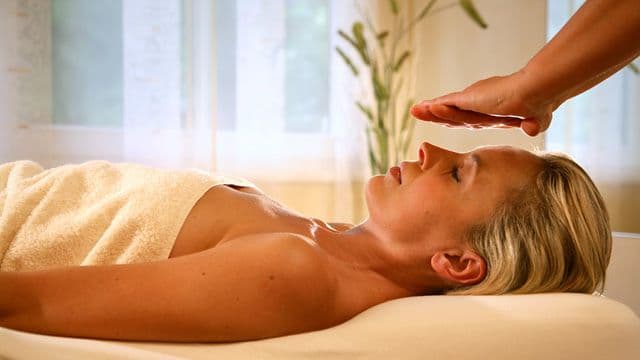 Top 10 Benefits Of Reiki Massage