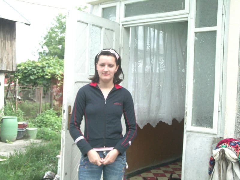 Cristina Dumbrăveanu16