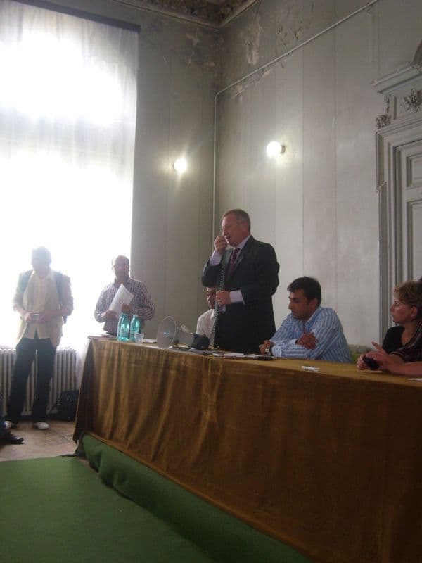 sedinta sinistrati5