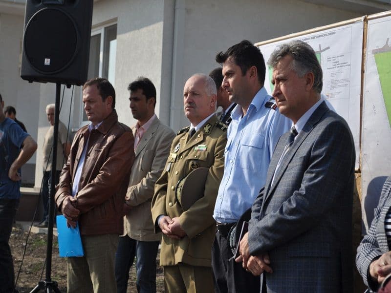 Inaugurare case din Dumbrava Rosie_08