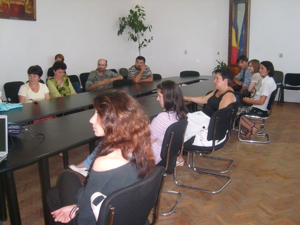 Prima şedinţă a asociaţiei pentru protecţia animalelor (4)