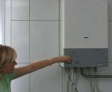 Veşti proaste pentru românii care au centrale individuale 