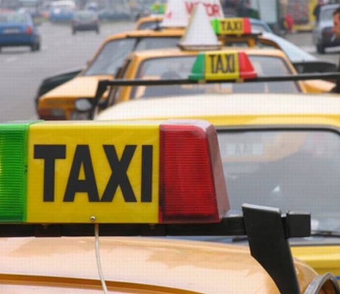Reglementări privind regimul fiscal pentru taximetrie în 2012
