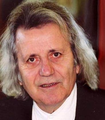 Glas de ursitoare - poezie dedicată poetului național, Mihai Eminescu