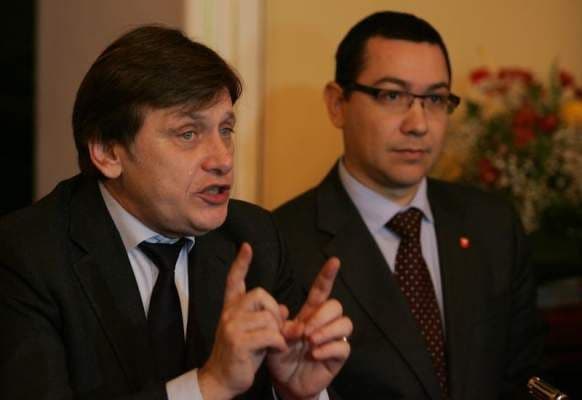 USL strânge semnături pentru DEMITEREA lui Traian Băsescu