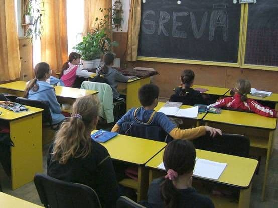 Învăţământul se pregăteşte de GREVĂ. Data propusă: 23 ianuarie