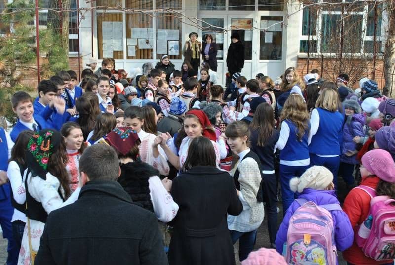 Scoala Nr.8 Dorohoi_24 Ianuarie „Timpul trece, se petrece…”