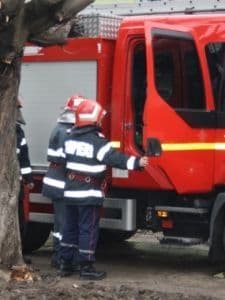 10 incendii într-o singură zi
