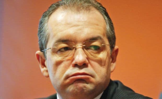 Demisionează BOC? Plecarea premierului de la Guvern, dorită de cei mai mulţi lideri PDL