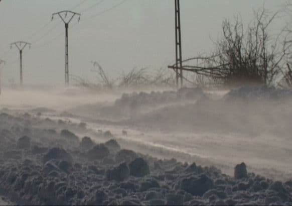 Vezi ce drumuri din judeţ mai sunt închise