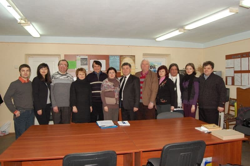 Asociaţia „Mugurelul” a organizat la Cernăuţi, Ucraina, Conferinţa interactivă pentru lansarea materialelor promoţionale 