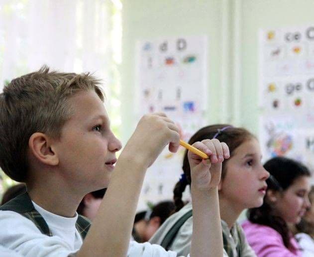 Vezi ce presupune programul „Școala altfel”