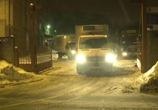 Primul transport de ajutoare donate de oamenii din Dorohoi şi Botoşani a plecat spre Brăila