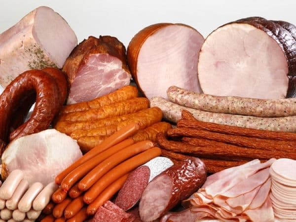 Cum să alegem mezelurile şi preparatele din carne