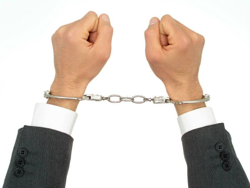 Banii obținuți ilegal, vor fi confiscați chiar dacă au fost transferați către rude