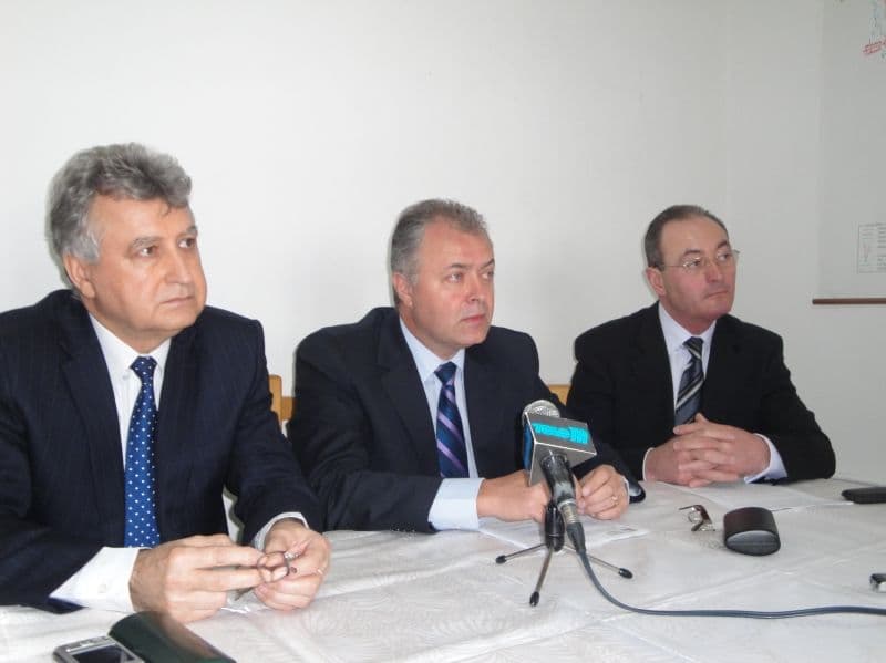 PDL, PNŢCD şi PER s-au unit pentru a forma Mişcarea pentru Botoşani