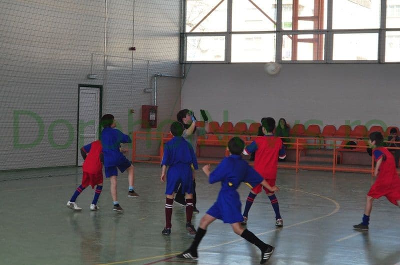 Vezi clasamentul Campionatului Municipal de Fotbal la clasele I-IV