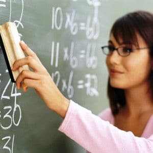 Vezi cadrele didactice admise/respinse la concursul de selecţie a profesorilor mentori