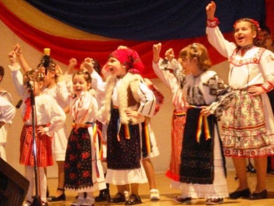 Dorohoi: Faza județeană a Concursului de interpretare artistică, secțiunea folclor
