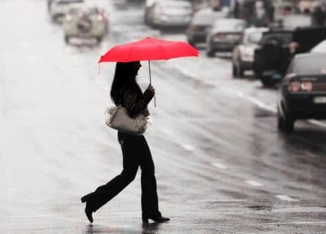 Se întorc ploile și vremea se răcește. Prognoza meteo pentru următoarele zile