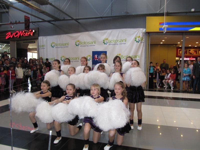 Pro Dance [FOTO]: „Bucurii de primăvară” la Sopping City Botoşani [FOTO]