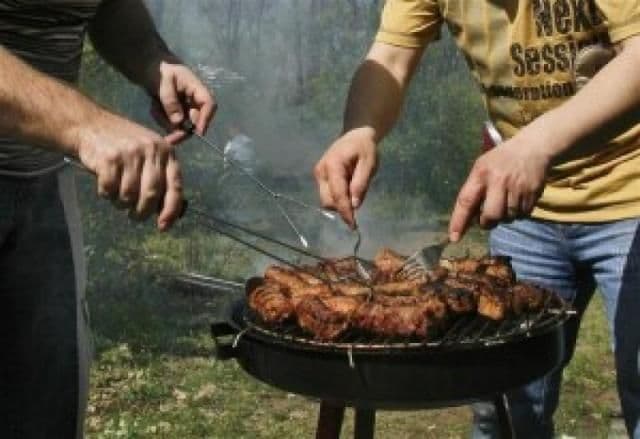 START la grătare: Legea picnicului nu se poate aplica