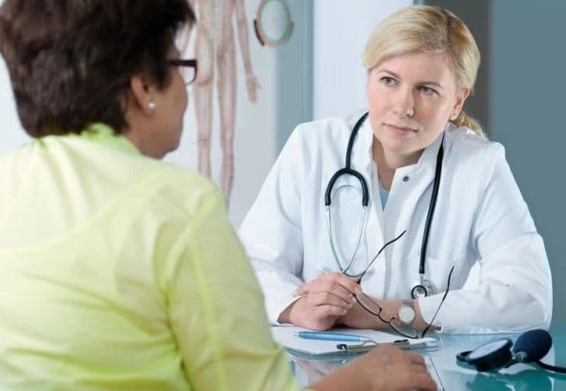 Noua lege a sănătății: medicii vor putea presta servicii PRIVATE în spitalele de stat