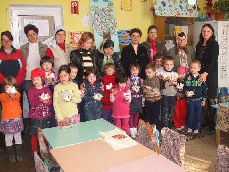 Broscăuţi: Carnavalul Primăverii încheie activităţile din Săptămâna „Şcoala Altfel” 