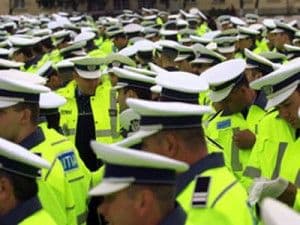 Peste 700 de polițiști la datorie de sărbătorile pascale