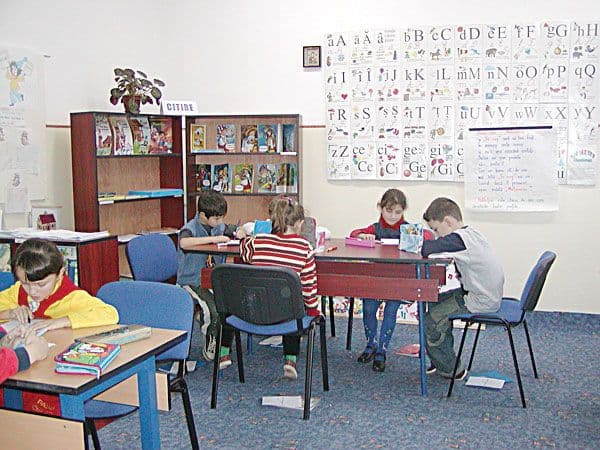 Clasa pregătitoare. Guvernul a alocat 10 milioane de lei din fondul de rezervă pentru dotări