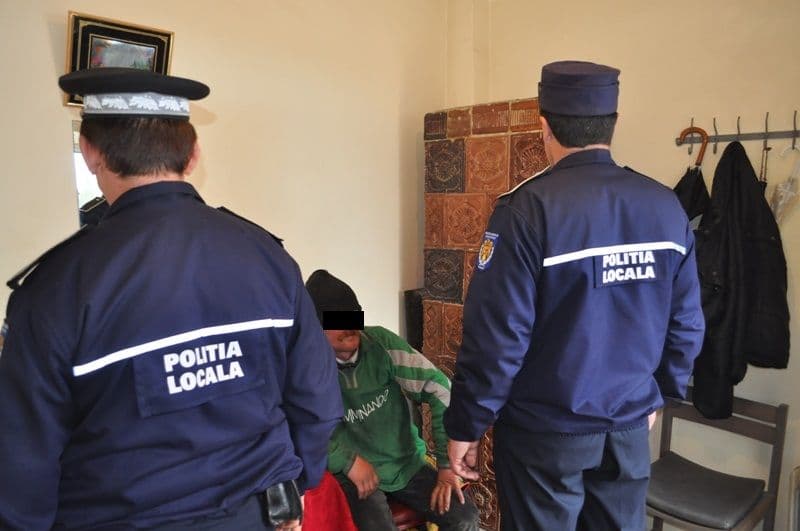 Unul din hoţii de lalele din Dorohoi prins de Poliţia Locală