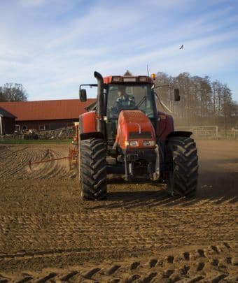 Taxa pentru utilajele agricole înregistrate va fi eliminată!