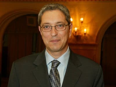 Prezentatorul TV Andrei Zaharescu va fi numit purtător de cuvânt al Guvernului