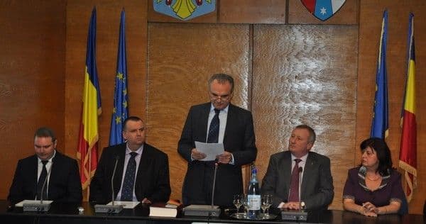 Dorin Alexandrescu prezent la învestirea în funcție a noului prefect