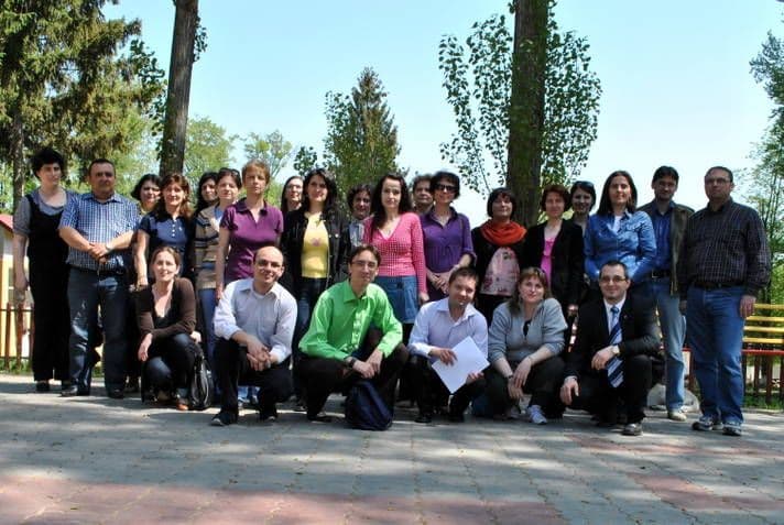 Colegiul Național „Grigore Ghica” selectat la Concursul Național „Tinerii dezbat”