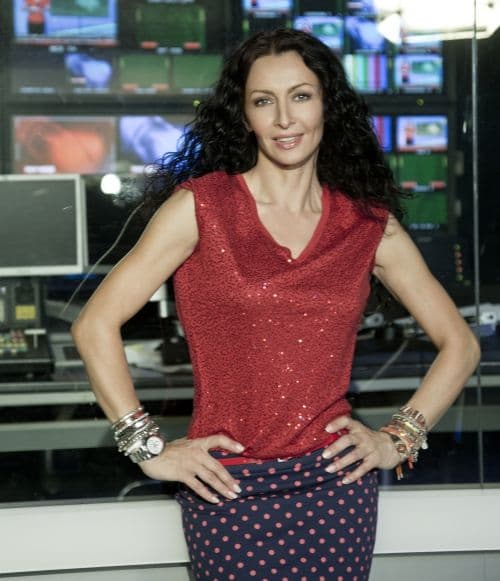 Mihaela Rădulescu pregăteşte o surpriză. Va lansa un roman