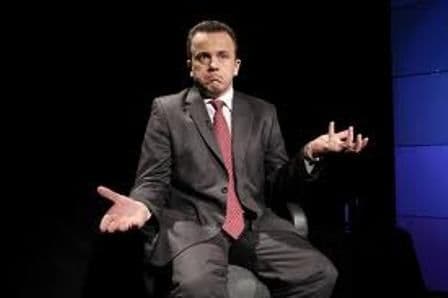 Pop: Ministerul Educaţiei are sute de procese cu absolvenţi cu diplome de la unele facultăţi particulare