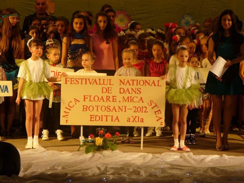 Festivalul Național de Gimnastică și Dans „Mică floare, mică stea” Ediția a XI a