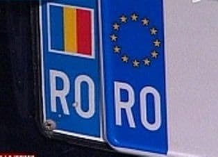 Autoturism cu numere false depistat în trafic