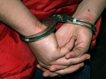 Adolescent de 16 ani din Dorohoi reținut pentru săvârşirea unei tâlhării
