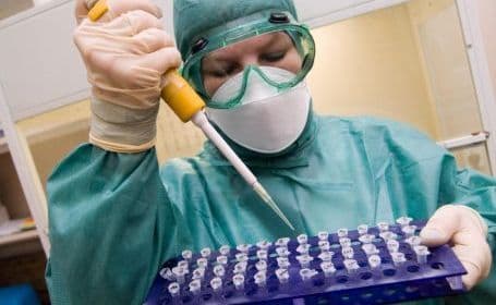 NEWS ALERT: Patru cazuri de meningită în şcolile din Botoşani